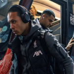 ฟานไดก์