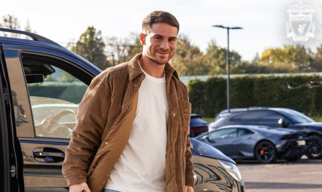 สล็อต ยกย่อง แม็ก อัลลิสเตอร์